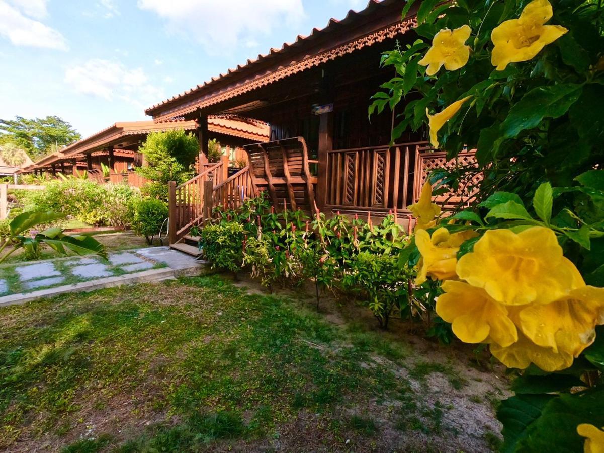 Bu-Nga Resort Koh Lipe Exterior photo